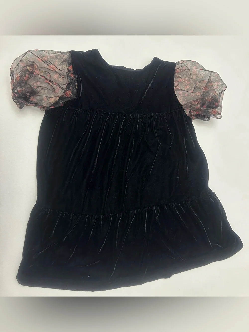 Zara girls' velvet dress sheer, floral-patterned.  Size 3-4T.